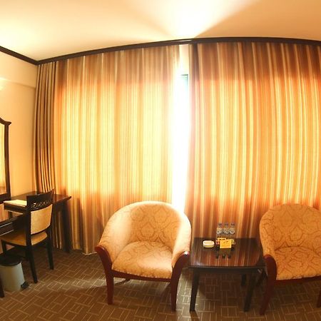 Sao Mai Hotel Thanh Hóa Extérieur photo